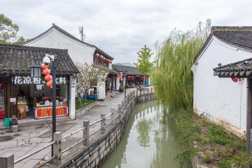 逃离无人城堡